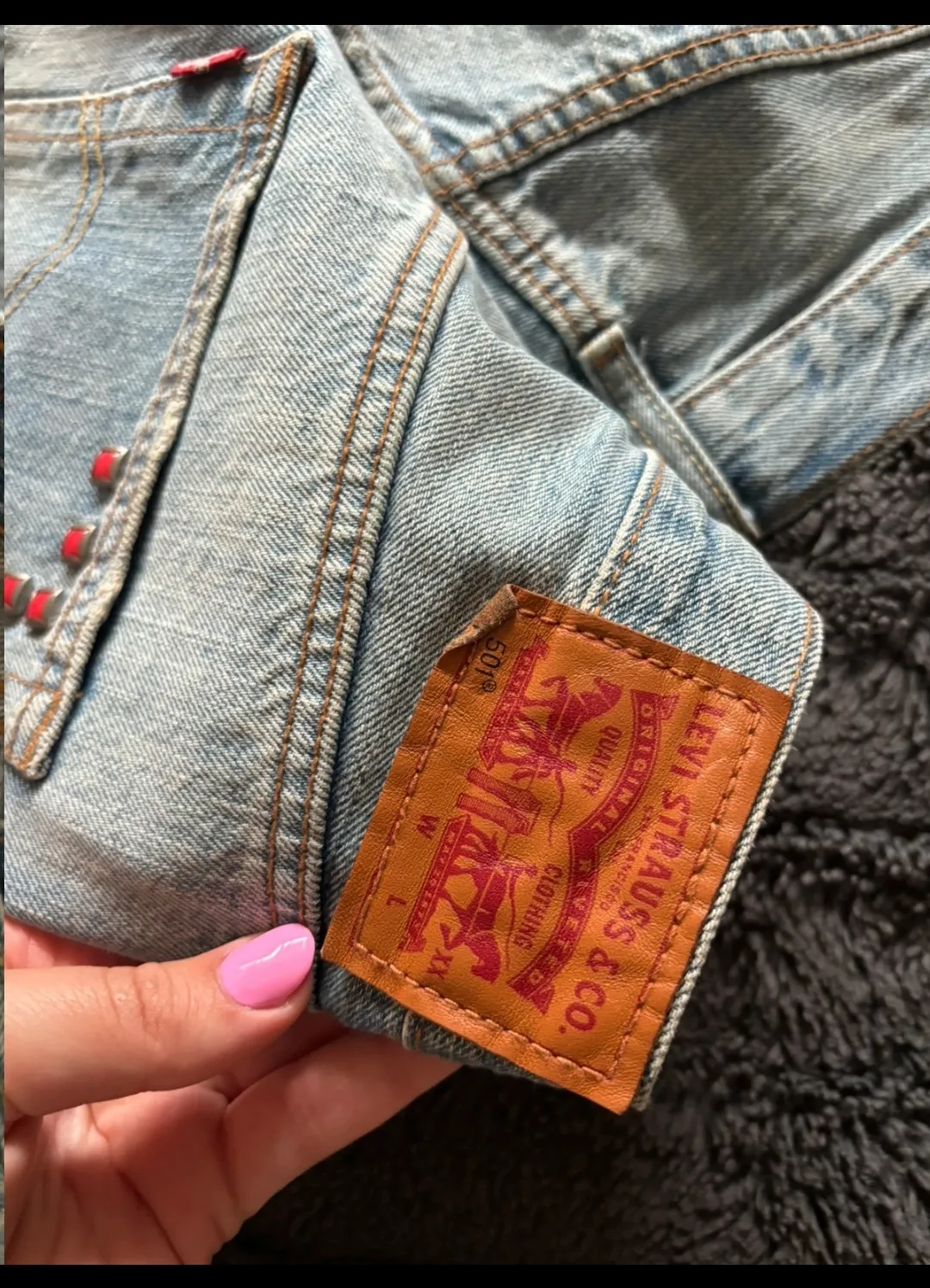 Short en jean brodé motifs géométriques 5