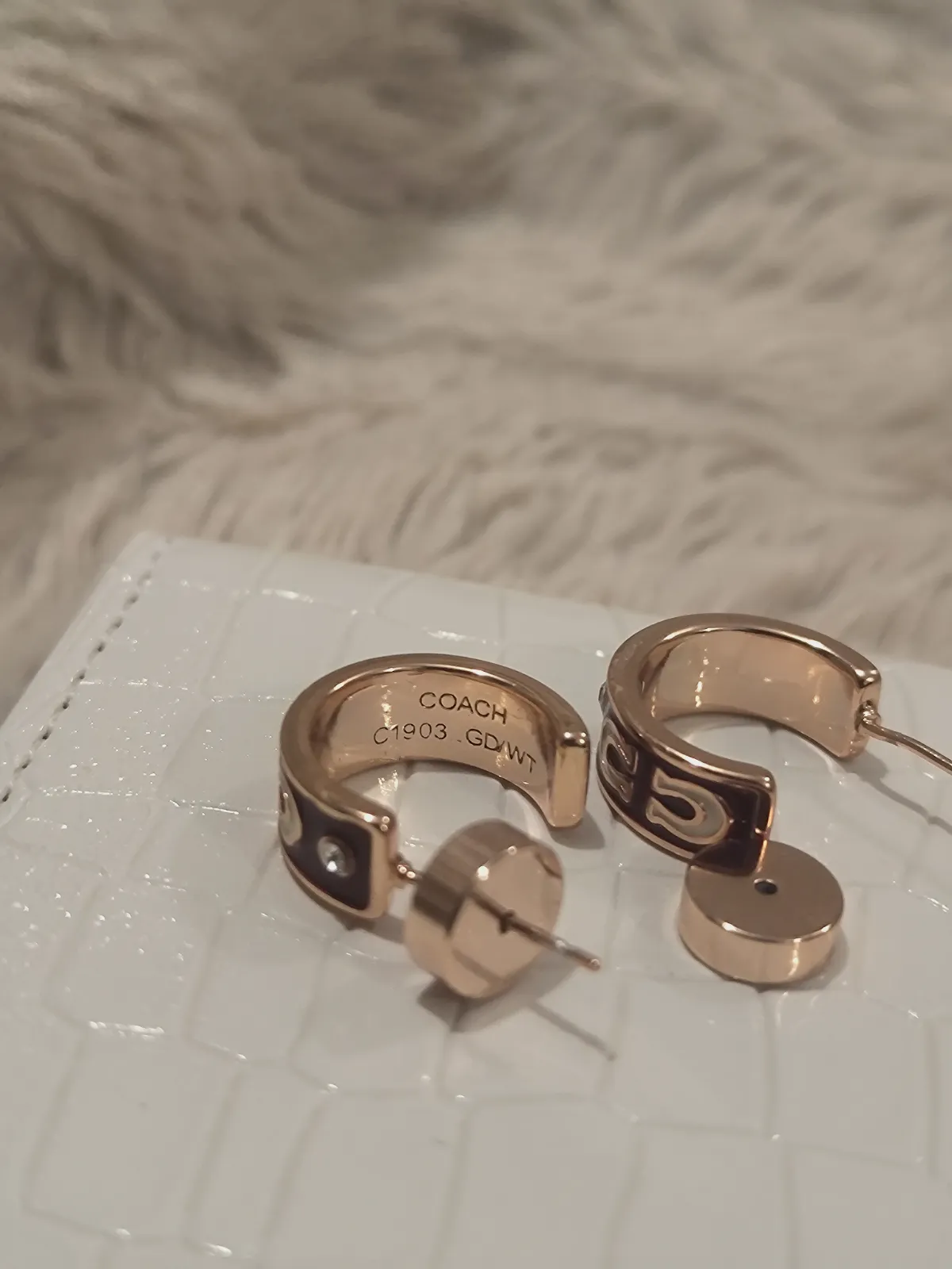 Boucles d'oreilles créoles Coach émaillées – Coach – taille Taille unique 8