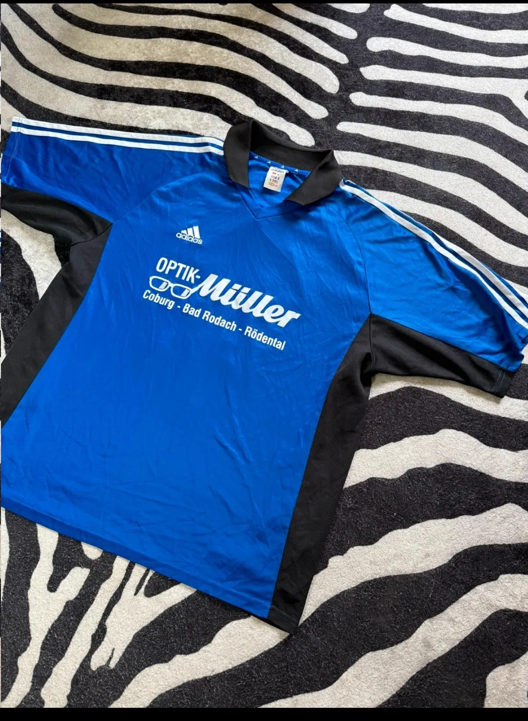 T-shirt bleu Adidas vintage oversize 3