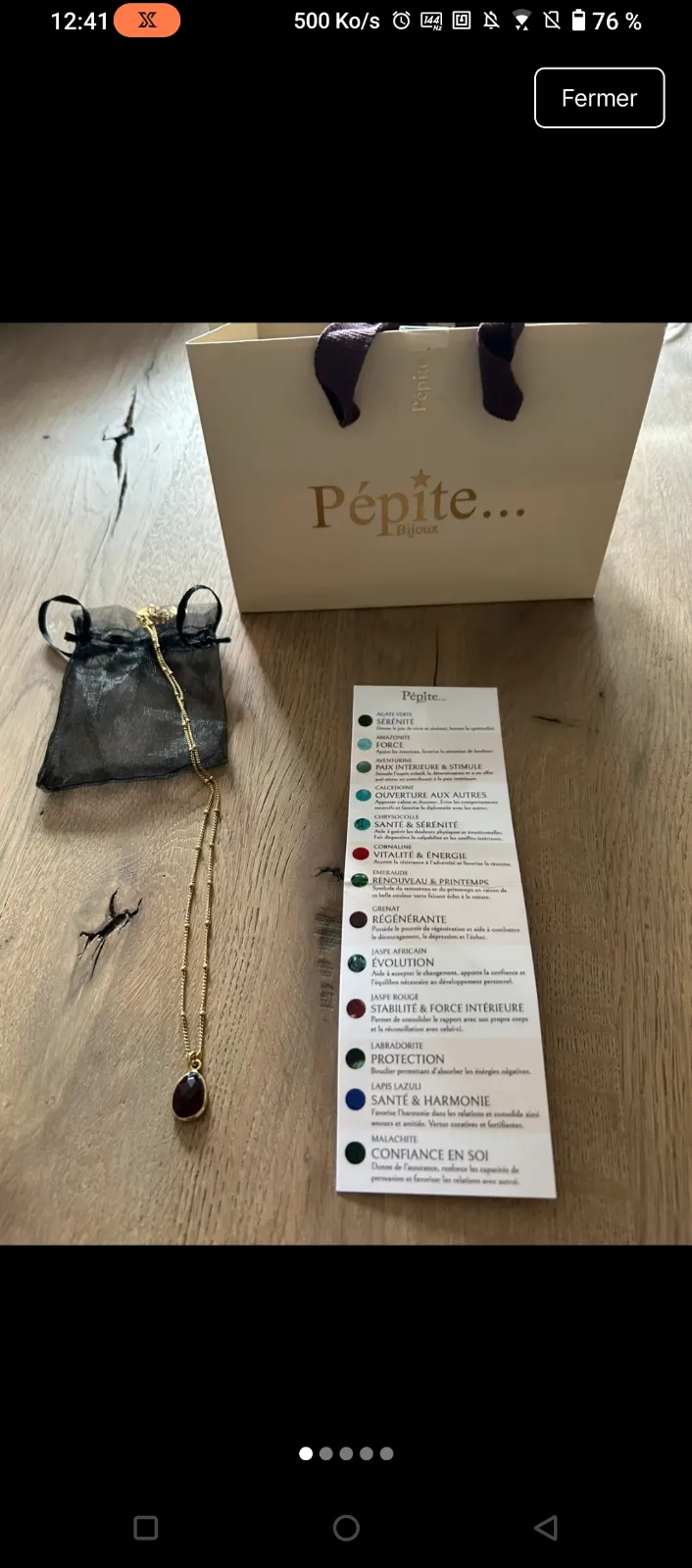 Collier Pépite doré pendentif pierre noire 6