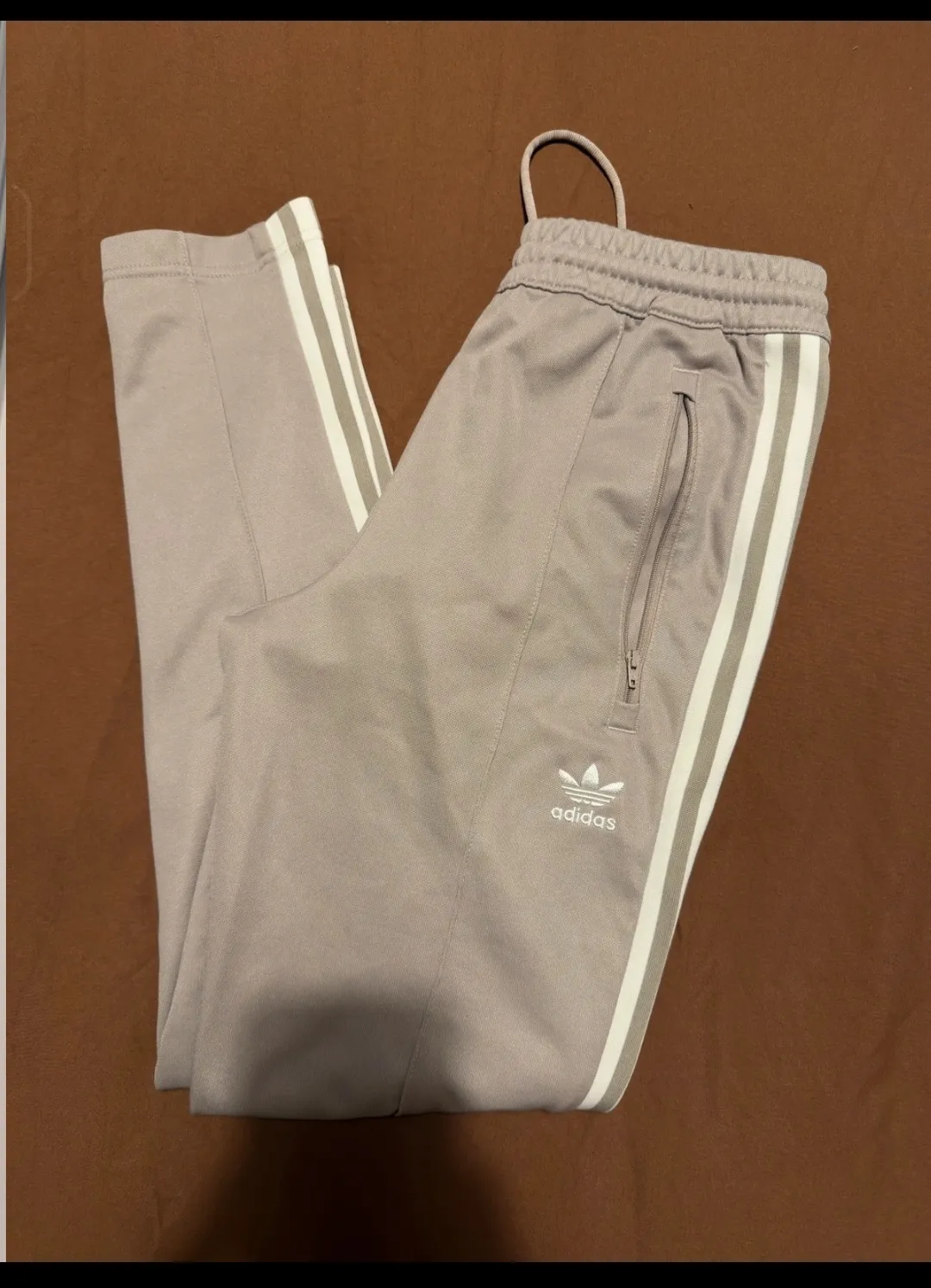 Pantalon gris jogger taille haute adidas 3