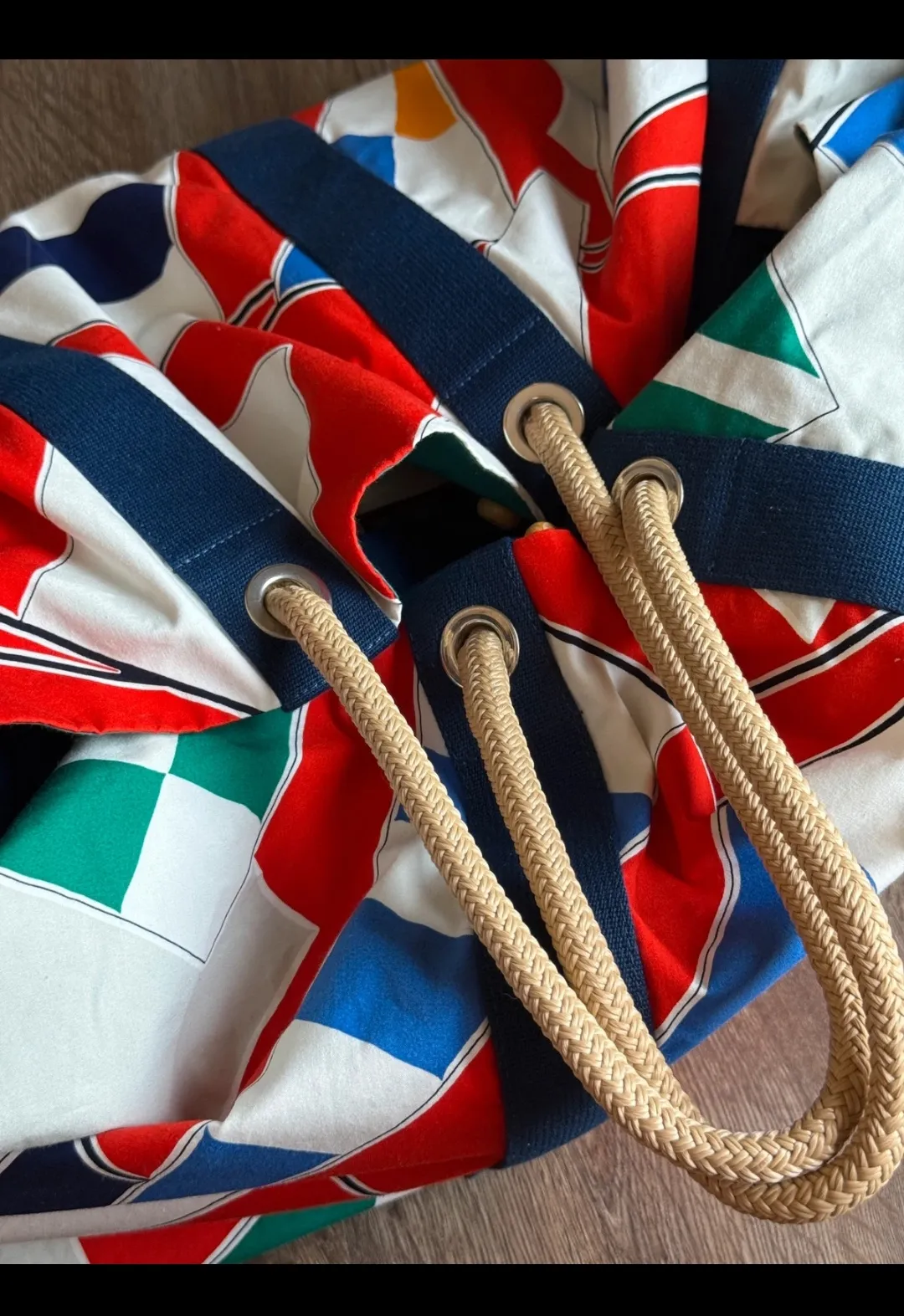 Sac à main Hermès coloré motif géométrique 4