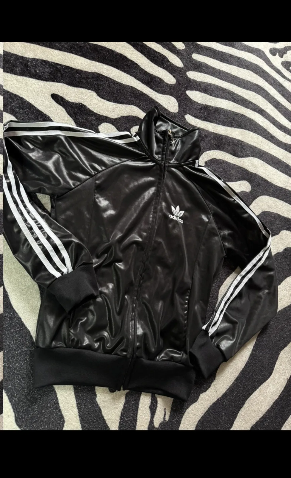 Adidas Veste de survêtement noire trois bandes 3