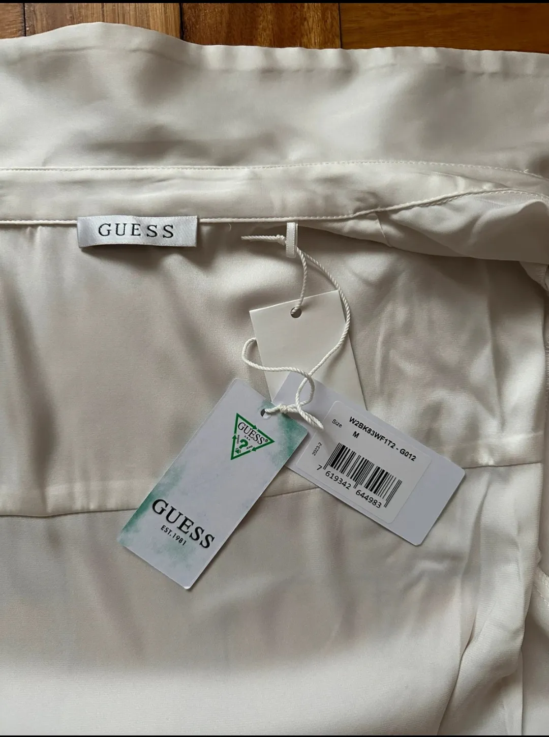 Robe chemise blanche cache-cœur 3
