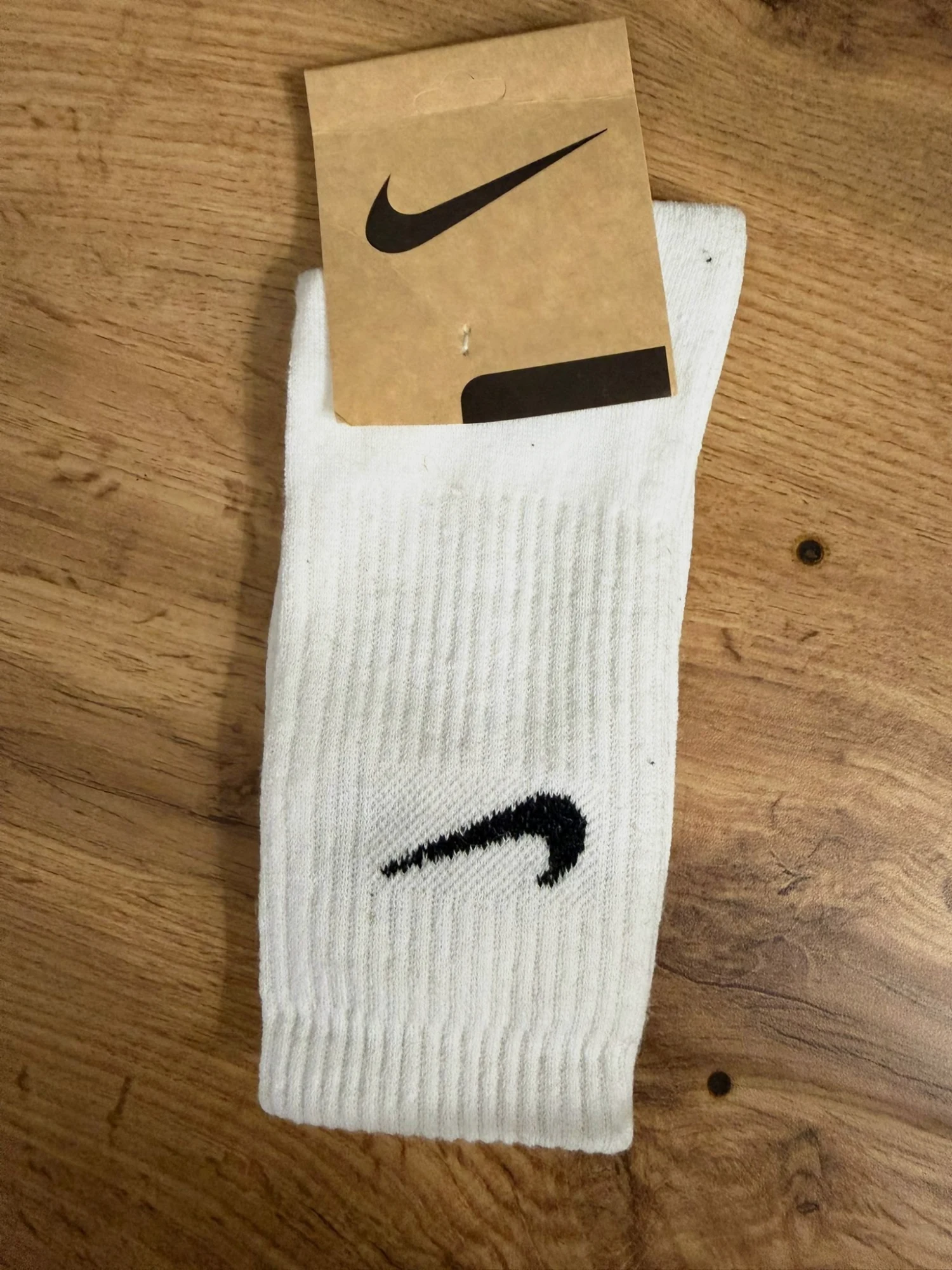 Chaussettes hautes blanches Nike neuves