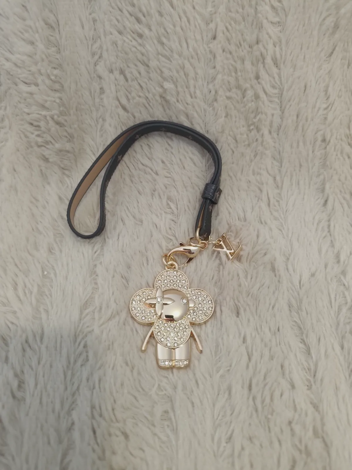 Bijou de sac Louis Vuitton Vivienne – Louis Vuitton – taille Taille unique 2