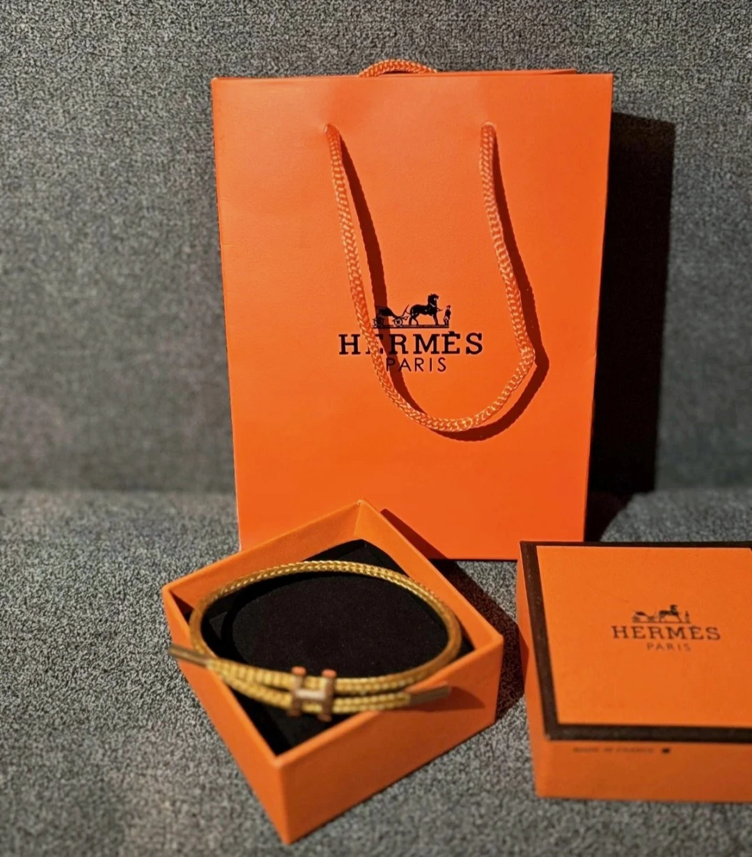 Bracelet Hermès double tour doré