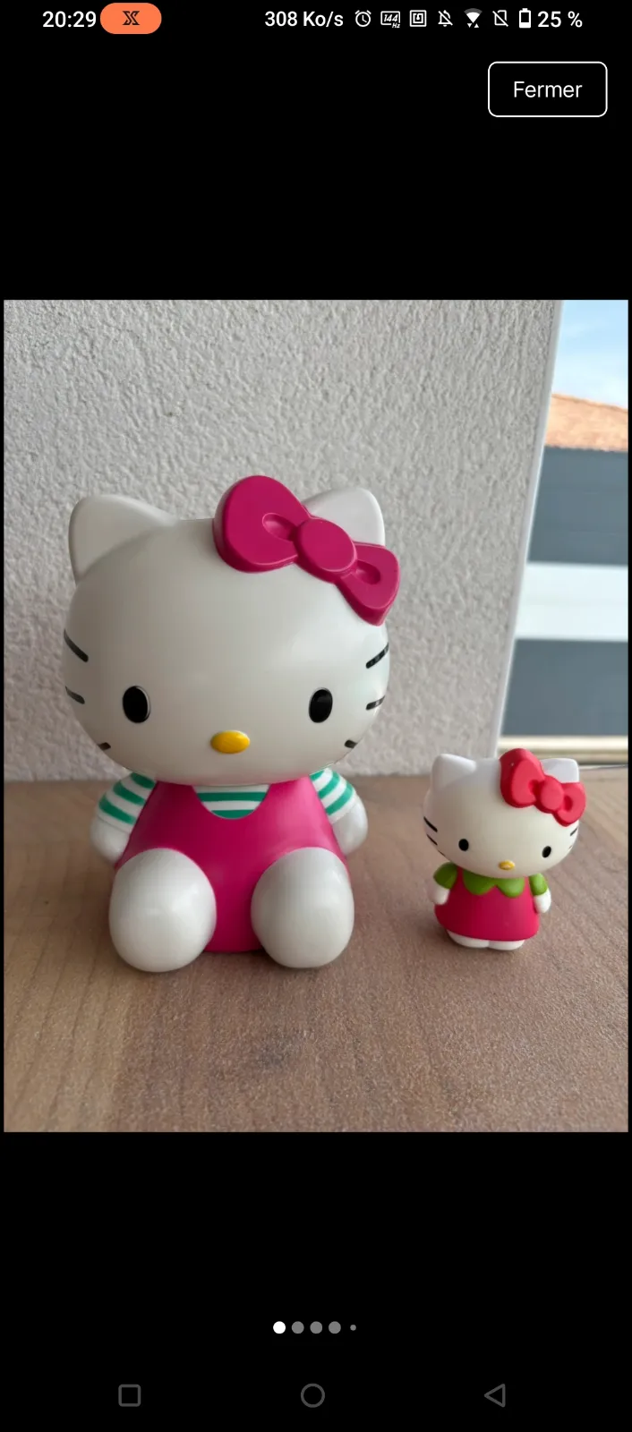 Lot figurines Hello Kitty rose et blanc 2