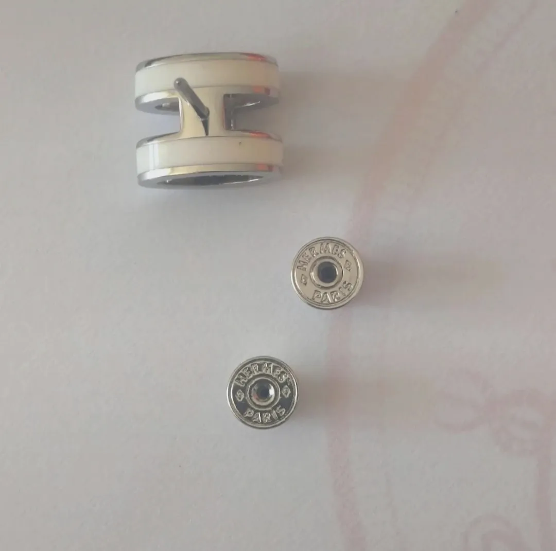 Boucles d'oreilles Hermès Pop H blanc et argent – Hermès – taille Taille unique 3