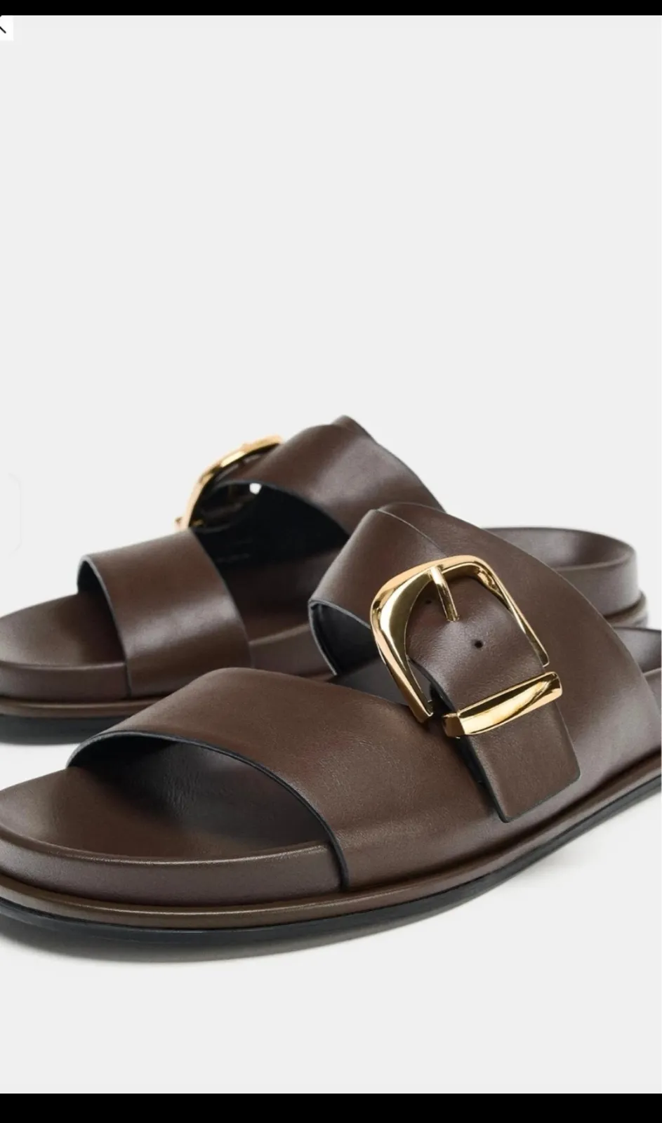 Sandales noires Zara avec boucles dorées 3