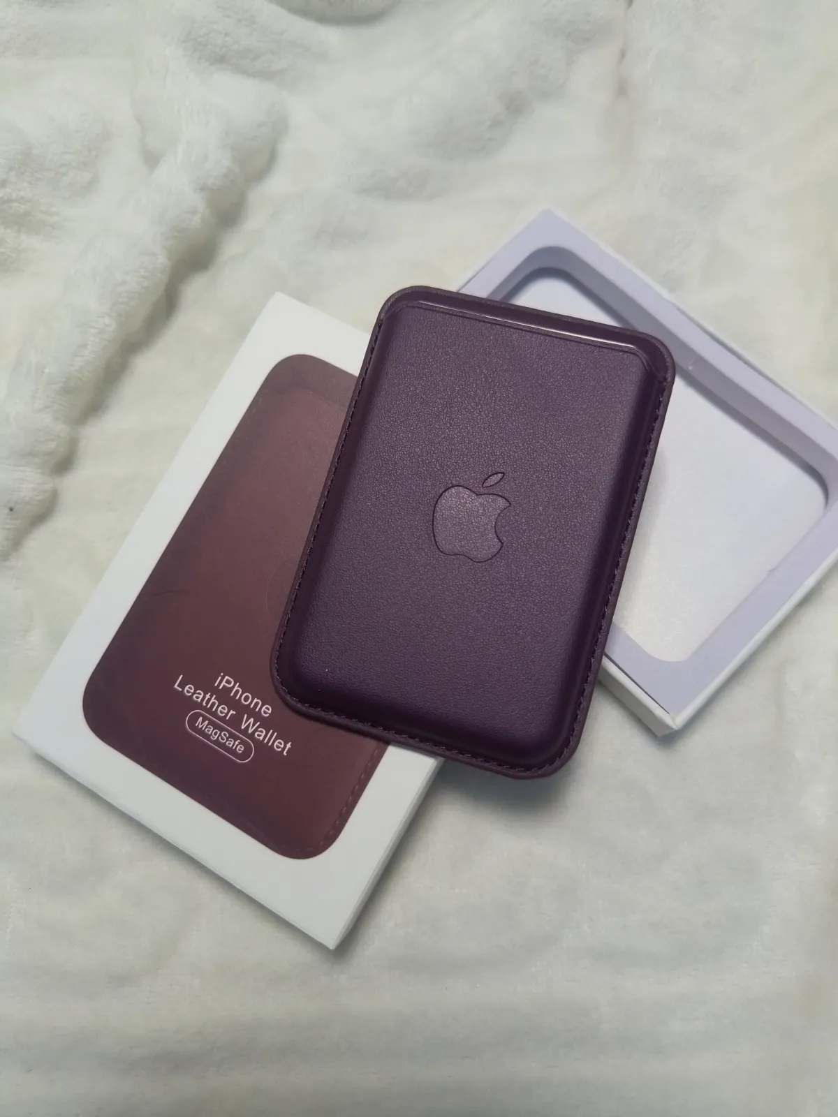 Porte-cartes MagSafe en cuir Apple iPhone – Apple 3