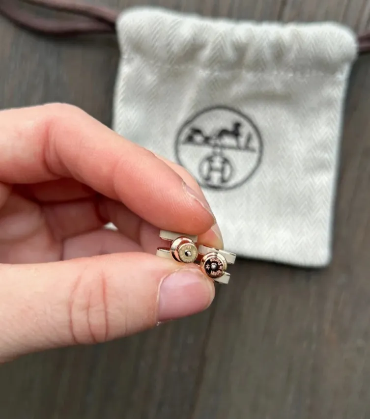 Boucles d'oreilles Hermès Mini Pop H doré et beige 3