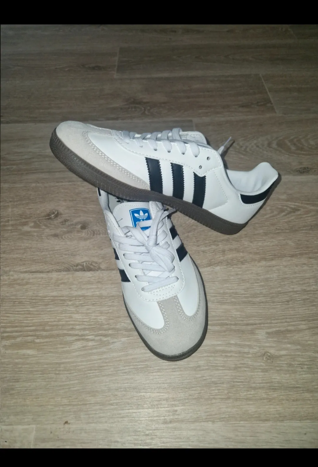 Adidas Samba blanc et noir 3