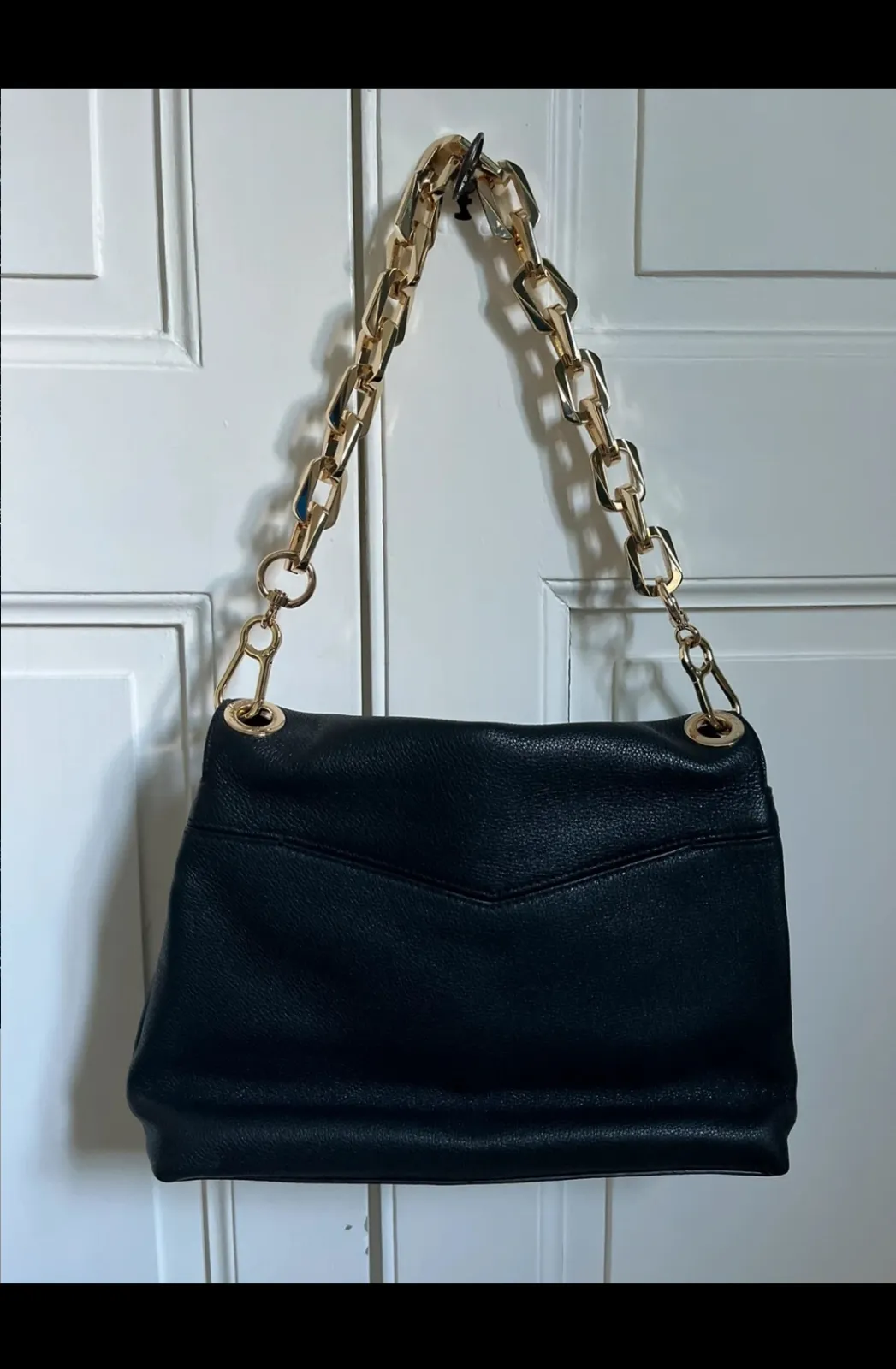 Sac à main noir chaîne dorée Sandro 3