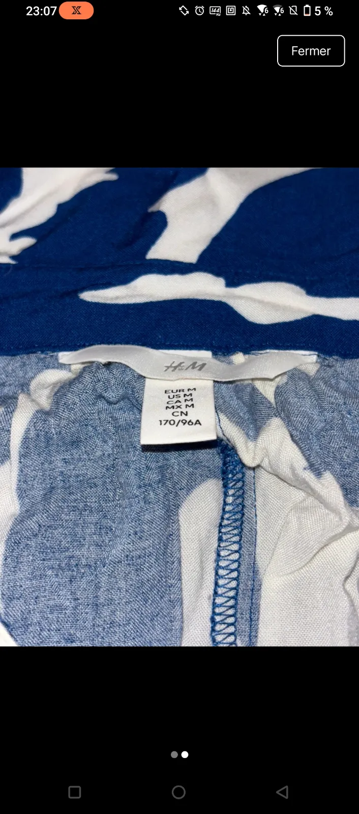 Robe longue bleue motifs blancs 4