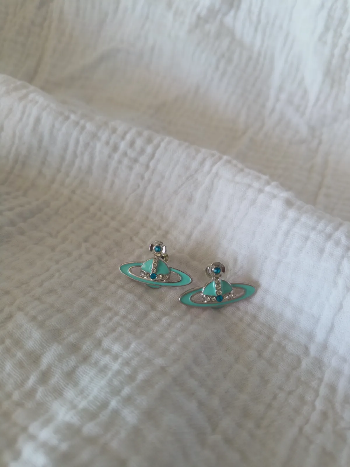 Boucles d'oreilles Vivienne Westwood neuves – Vivienne Westwood – taille Taille unique 6