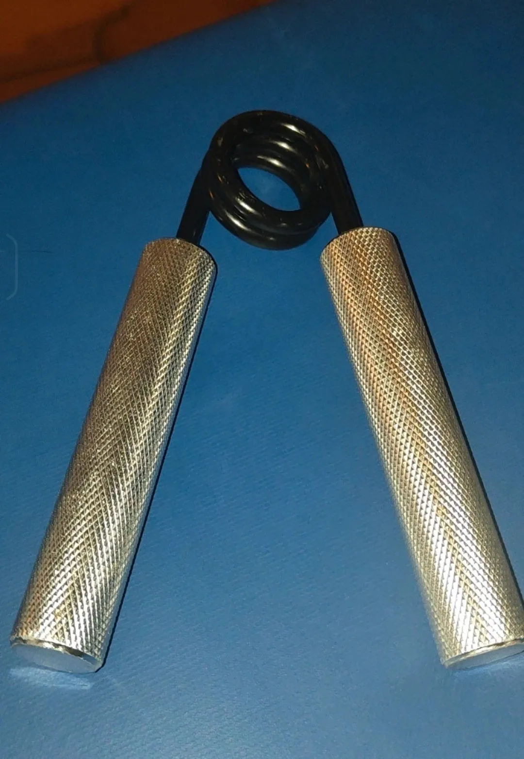 Pince de musculation pour avant-bras 3