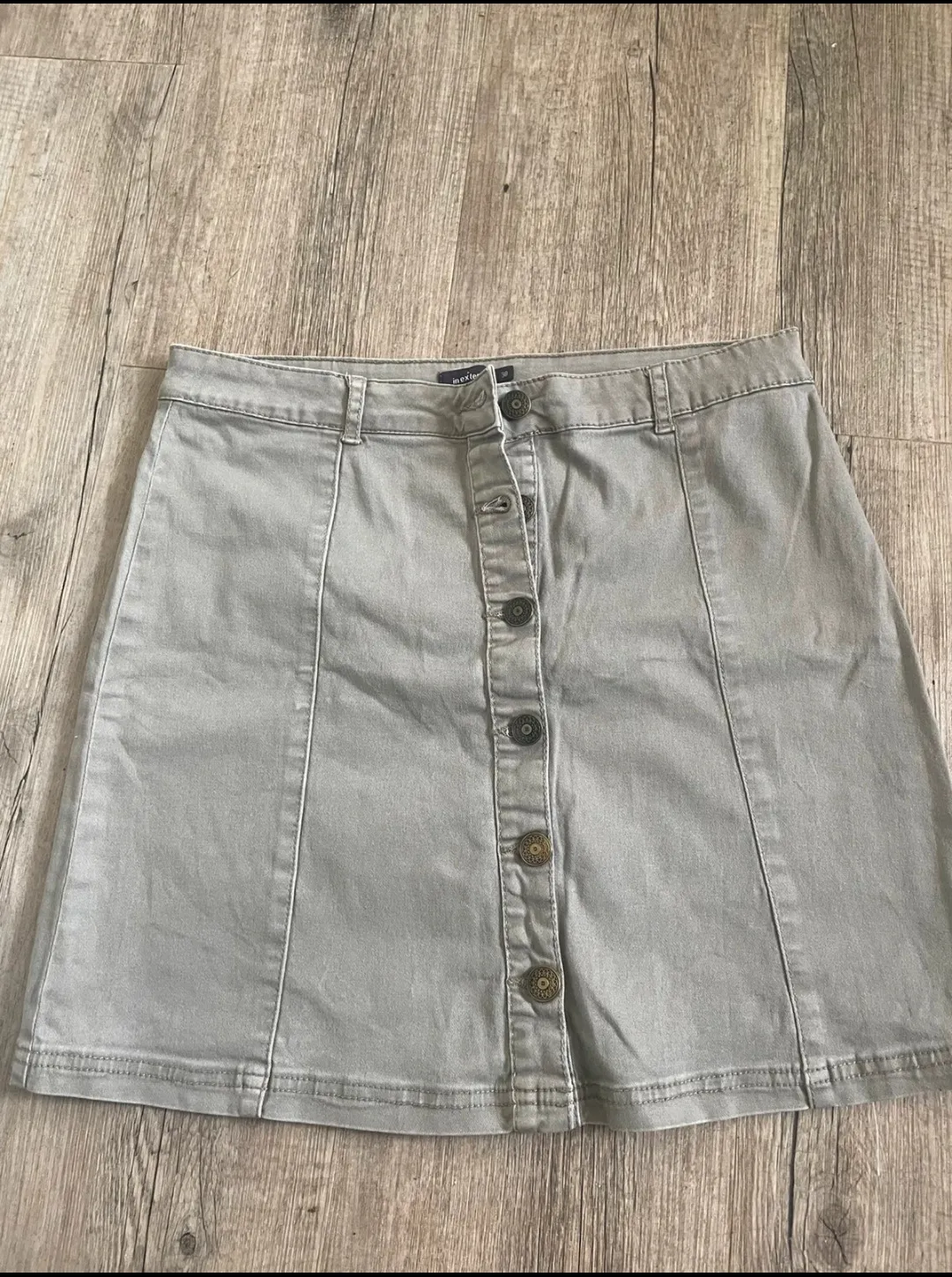 Jupe courte kaki In Extenso 3