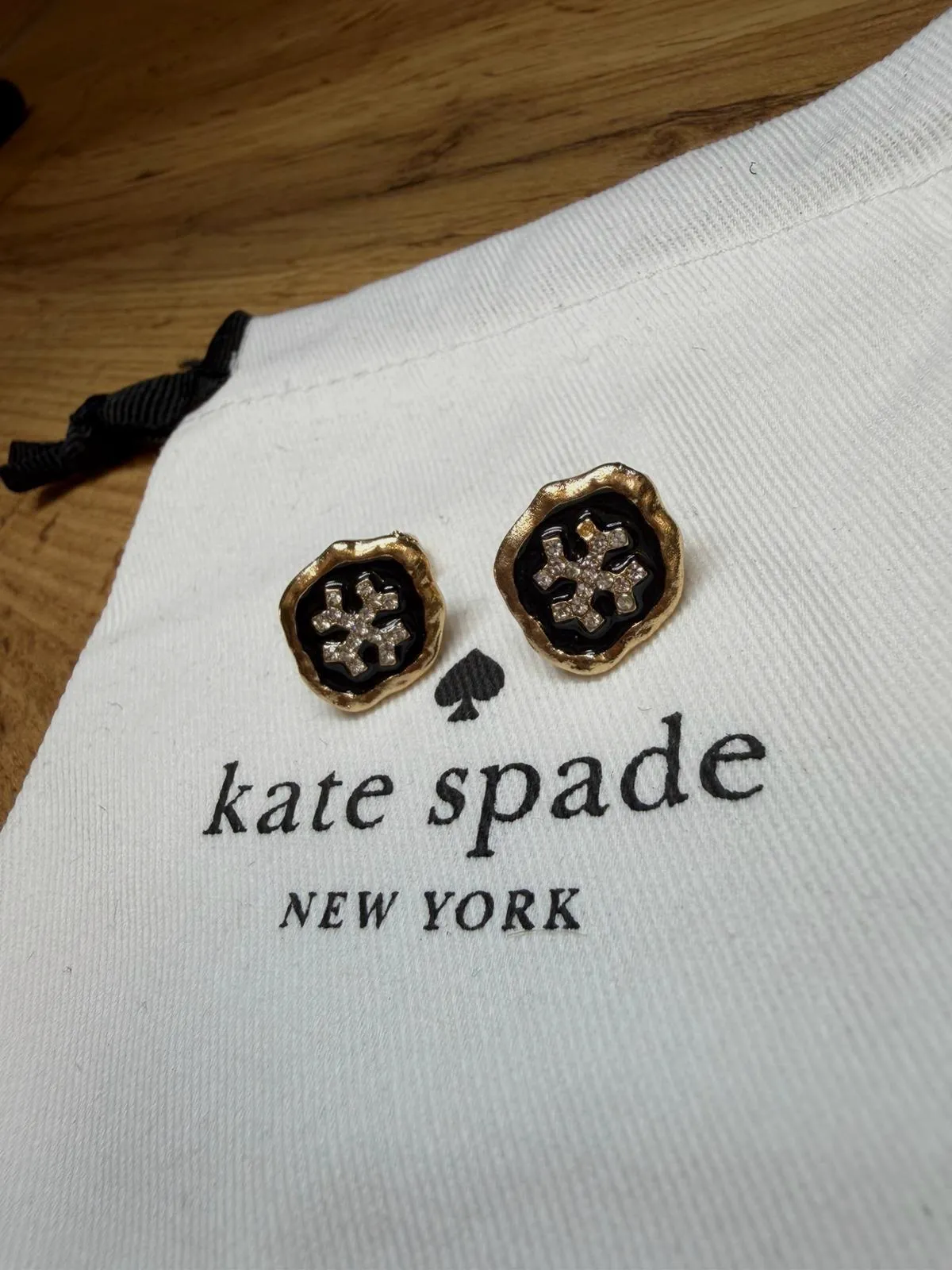 Boucles d'oreilles Kate Spade dorées et noires – kate spade – taille Taille unique 2