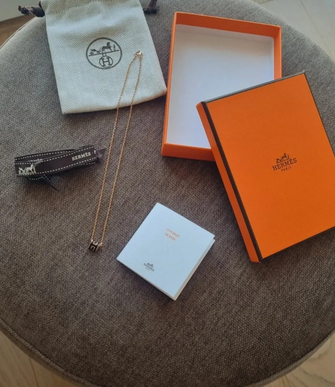 Collier Hermès chaîne fine or rose