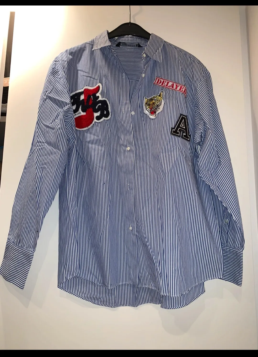 Chemise rayée patchwork badges tigre 3