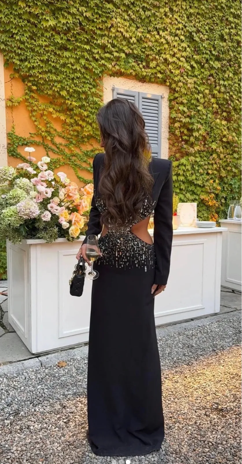 Black sequin evening dress with long sleeves 3