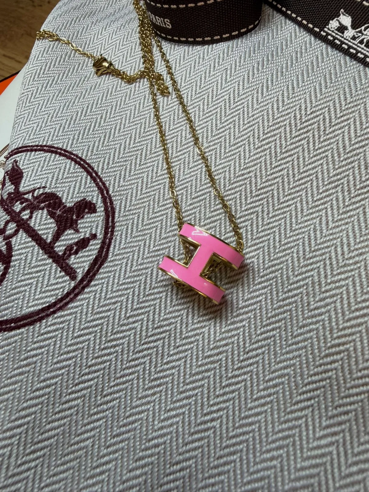 Collier Hermès Pop H pendentif rose – Hermès – taille Taille unique 8