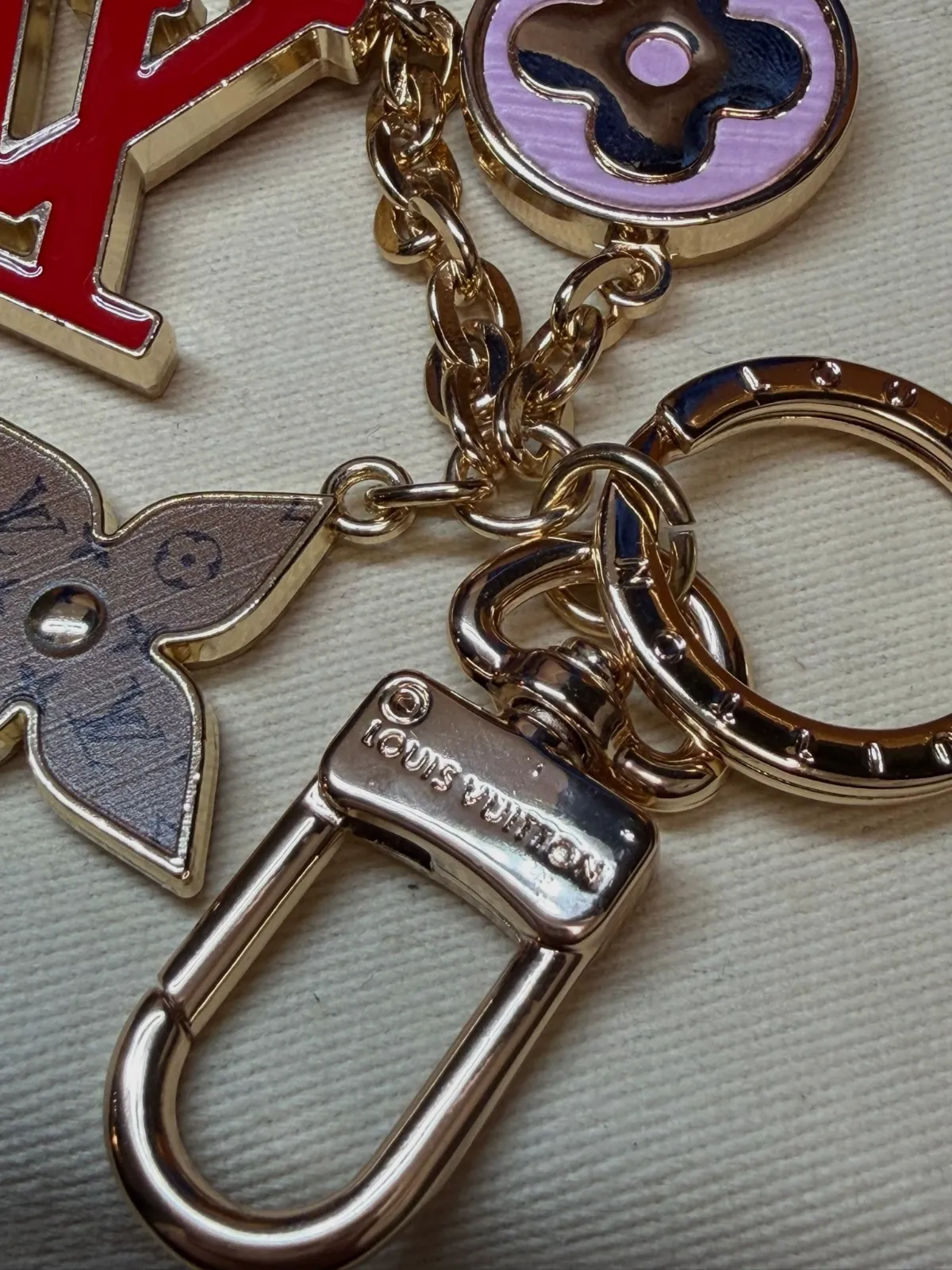 Bijou de sac porte-clés Louis Vuitton – Louis Vuitton – taille Taille unique 6