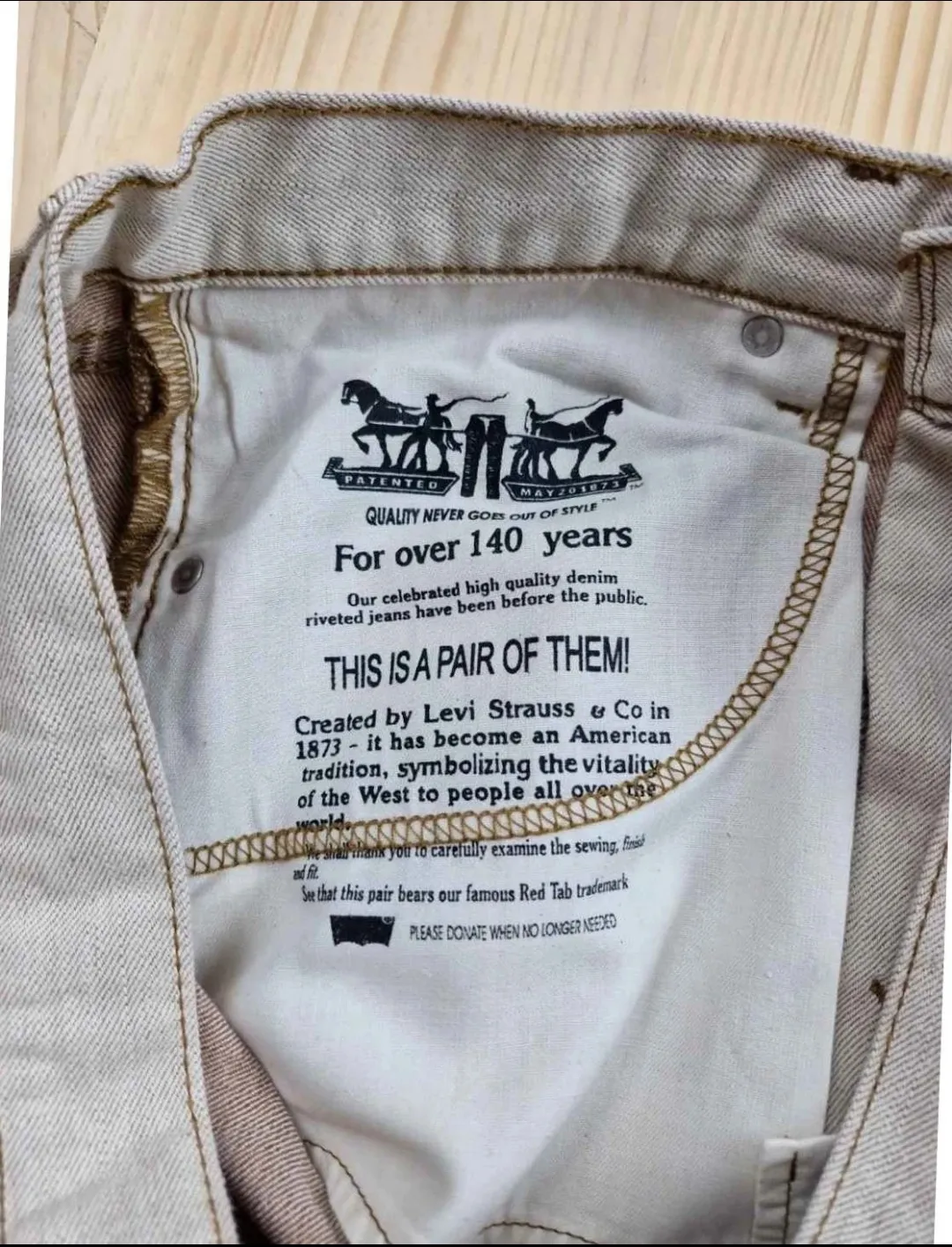 Jean Levi's gris clair 4
