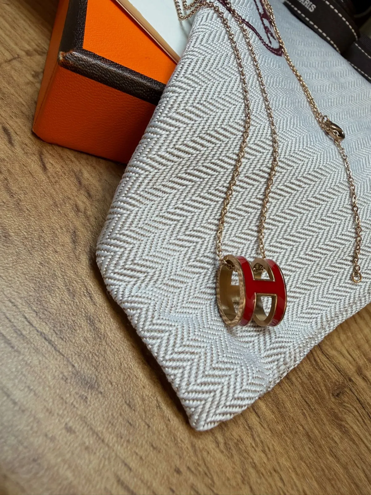 Pendentif Collier Hermès Pop H Rouge – Hermès – taille Taille unique 5