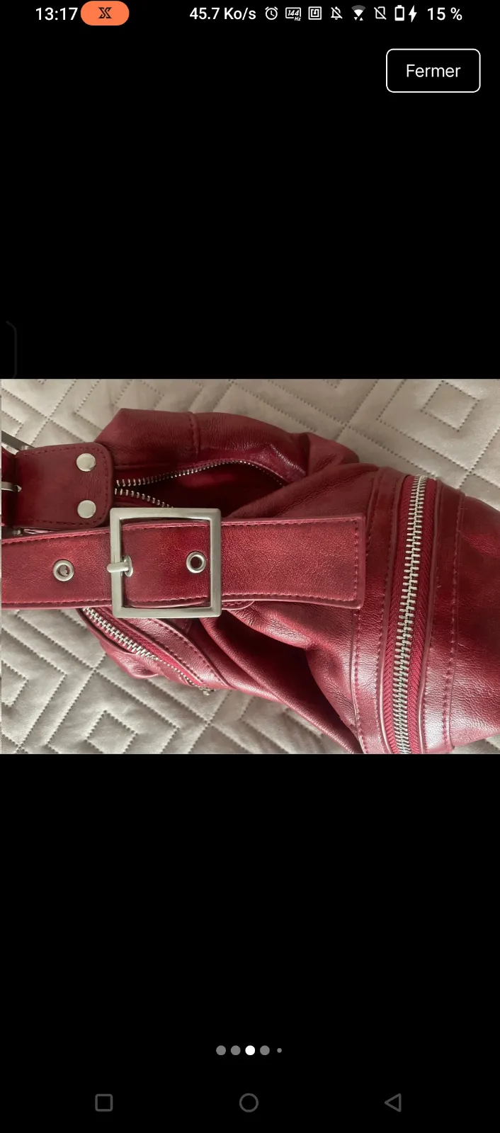 Sac à main rouge en cuir 3