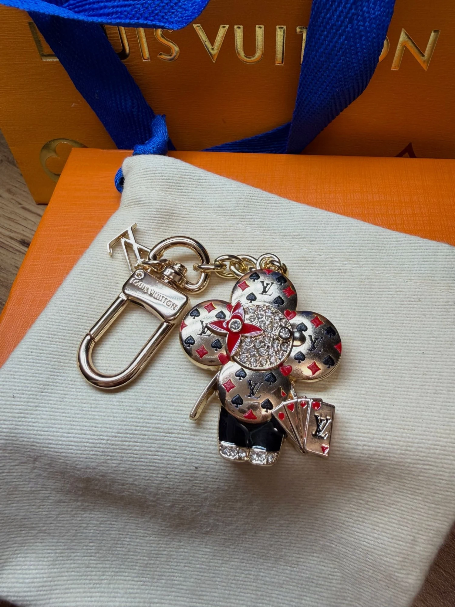Bijou de sac Louis Vuitton Porte-clefs Vivienne Game On