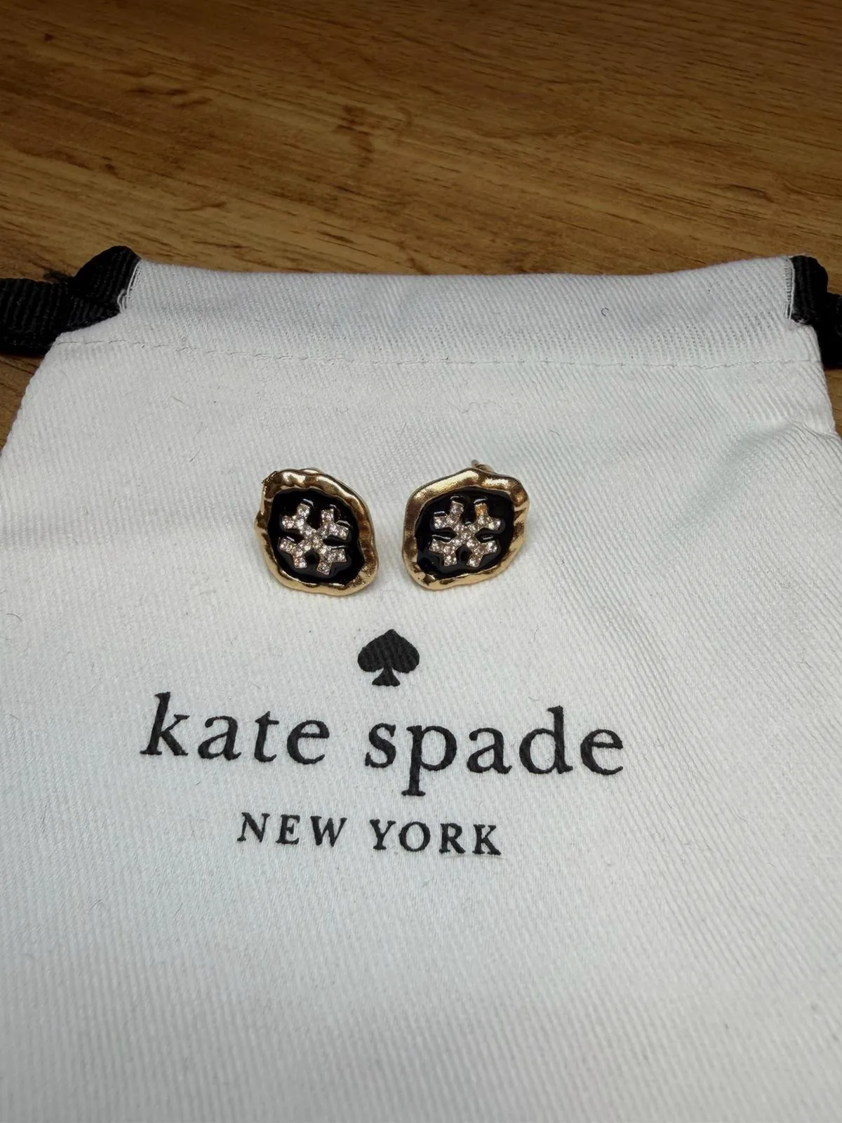 Boucles d'oreilles Kate Spade dorées et noires – kate spade – taille Taille unique 4
