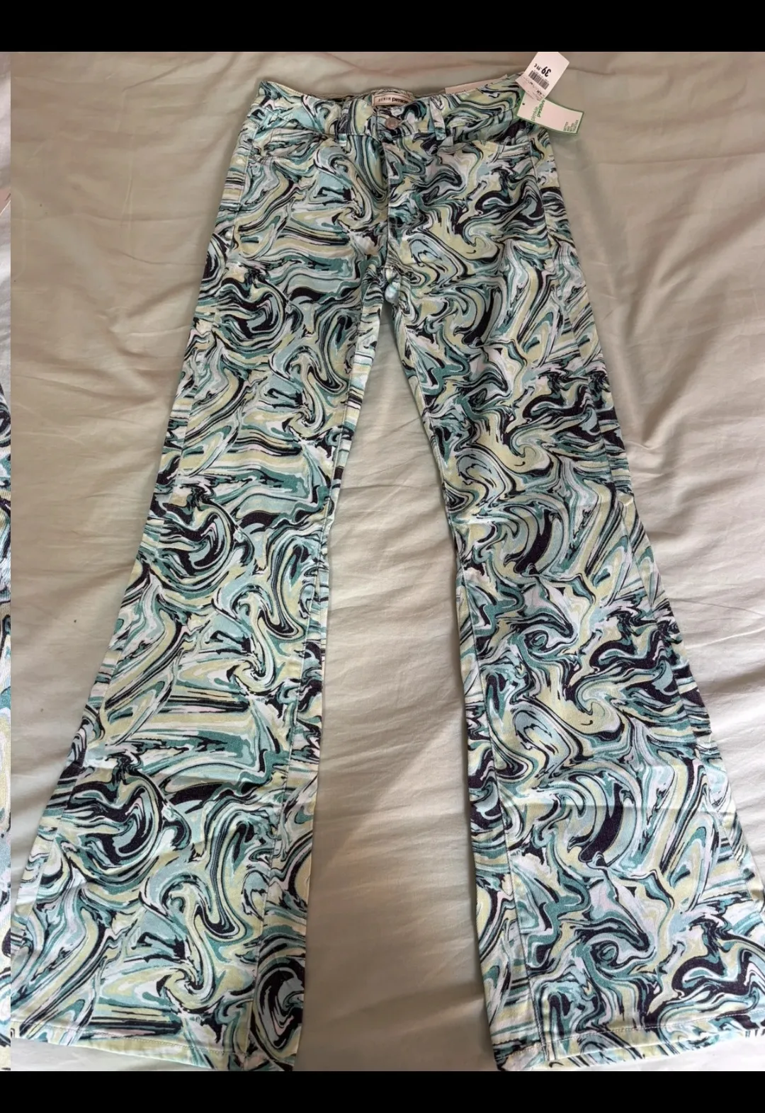 Pantalon motif abstrait marbre bleu 3