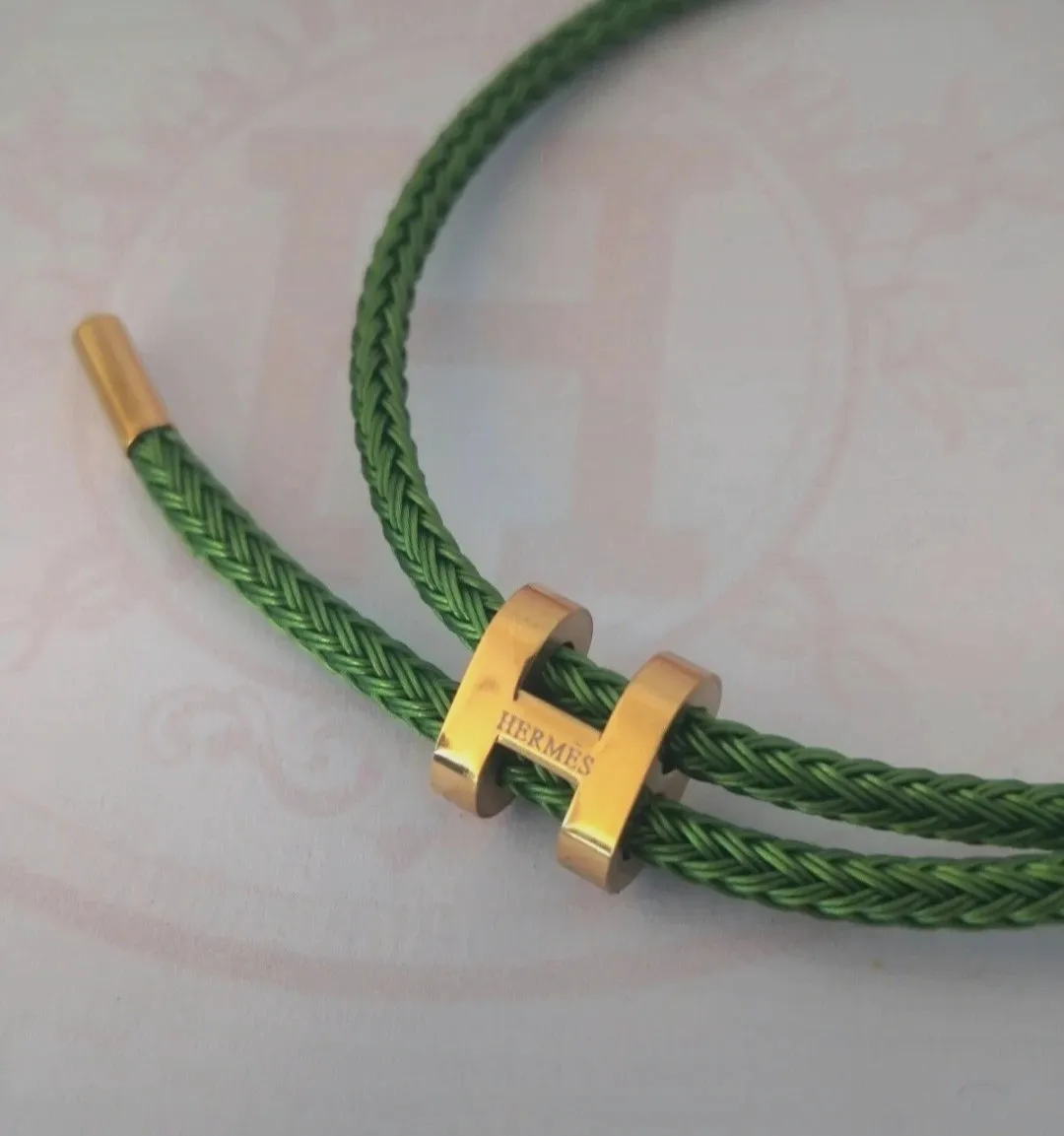 Bracelet Hermès en cordon tressé vert et fermoir H – Hermès – taille Taille unique 3