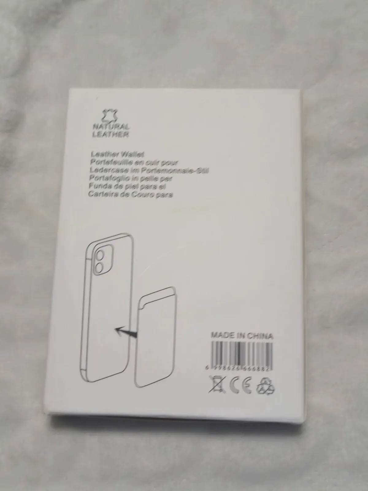 Porte-cartes Magsafe en cuir Apple rouge – Apple 4