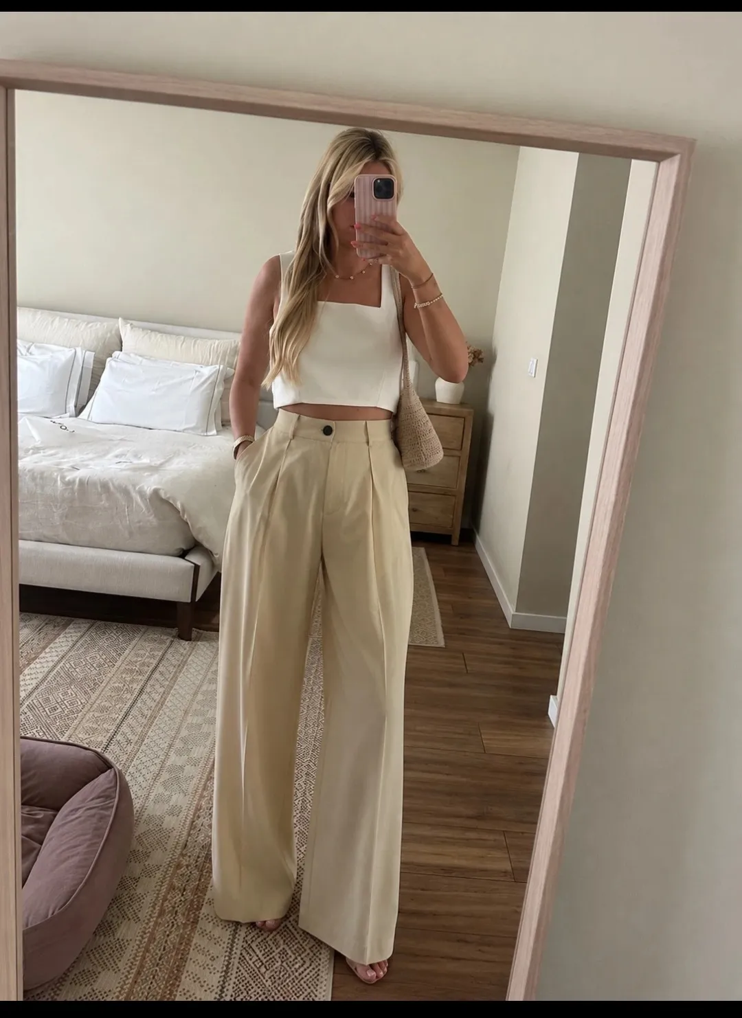 Pantalon large beige taille haute