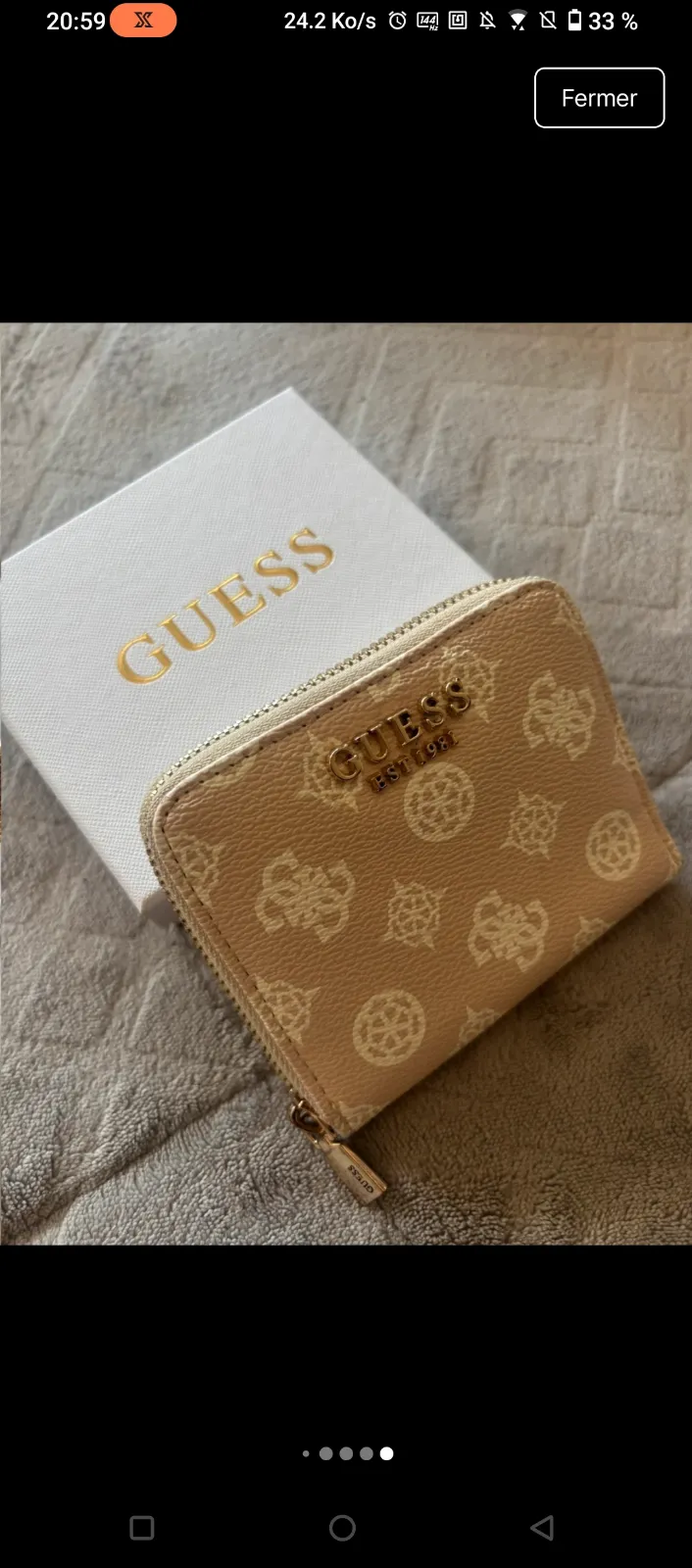 Portefeuille Guess beige motif logo 6