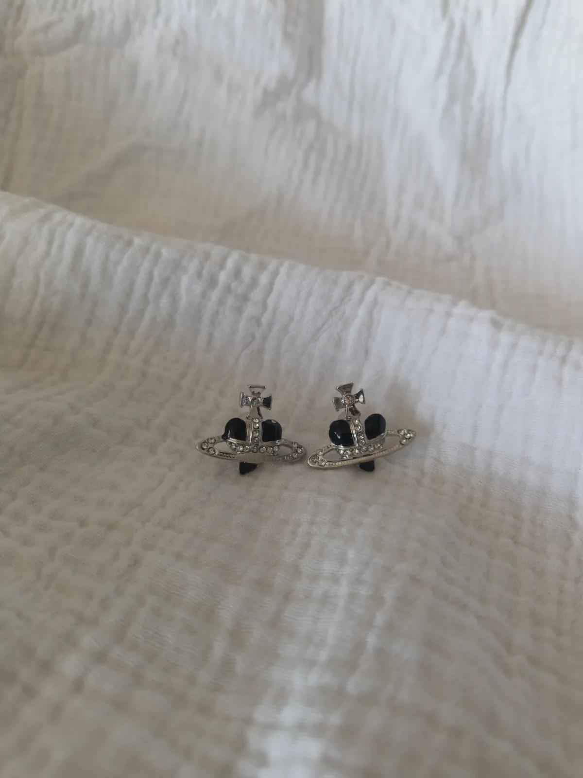 Boucles d'oreilles Vivienne Westwood neuve – Vivienne Westwood 4