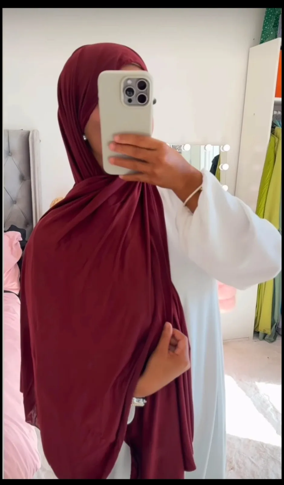Hijab bordeaux fluide et léger 2