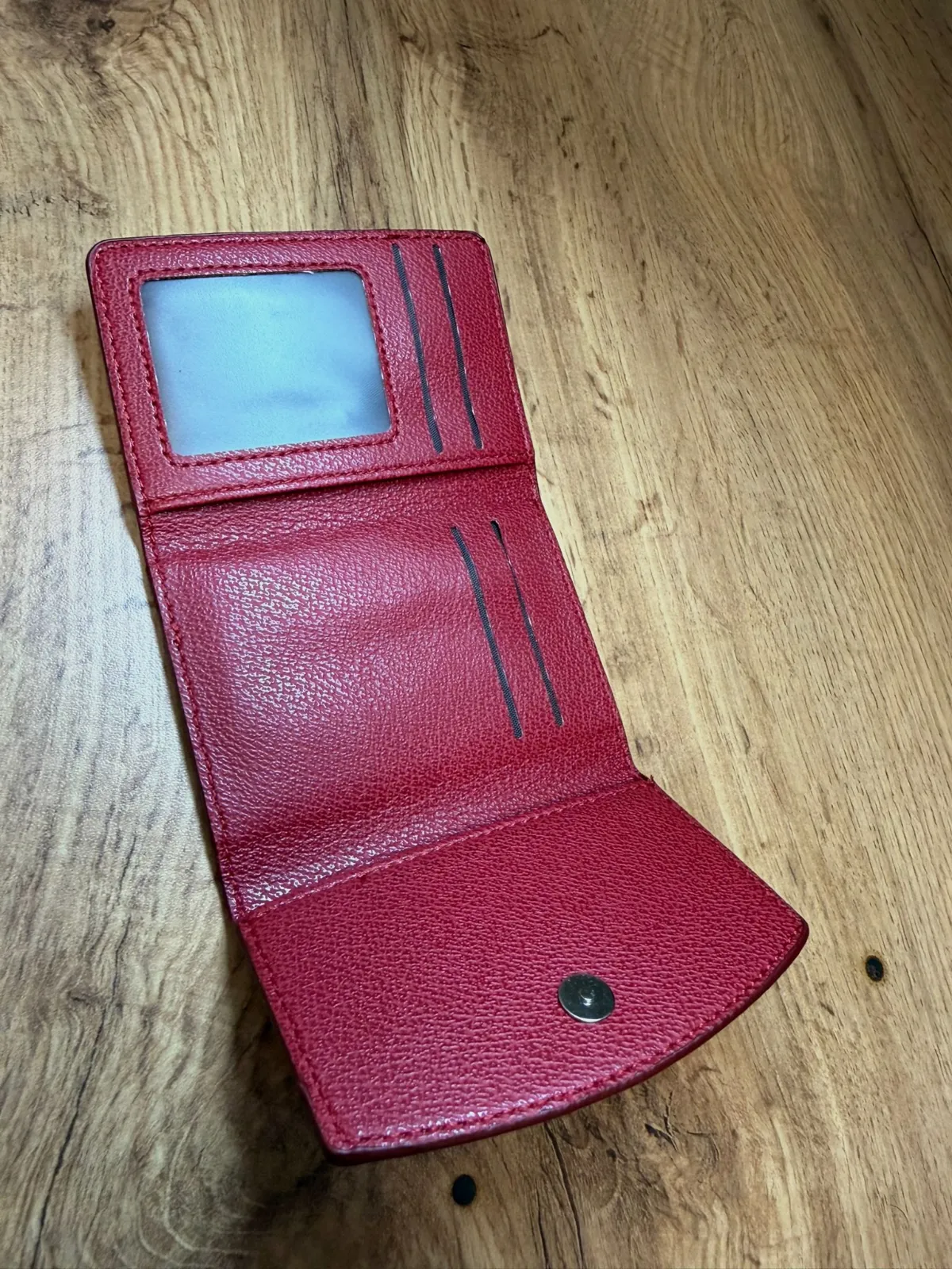 Portefeuille Vivienne Westwood en cuir verni rouge – Vivienne Westwood – taille Taille unique 5