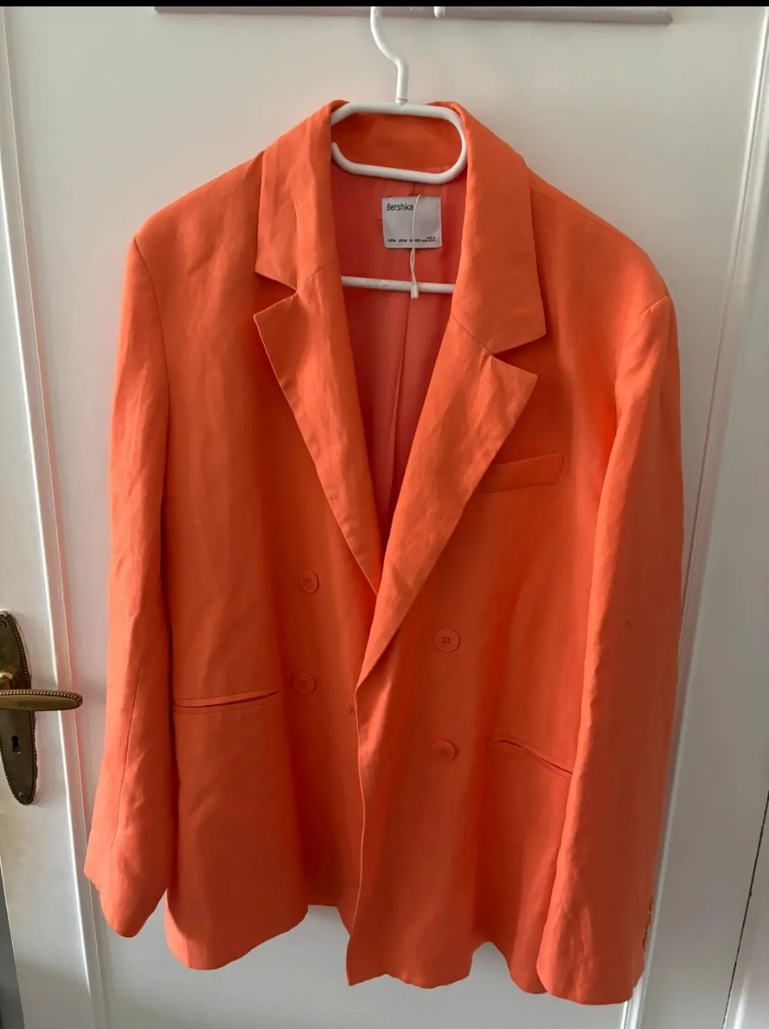 Blazer orange vif taille L Bershka