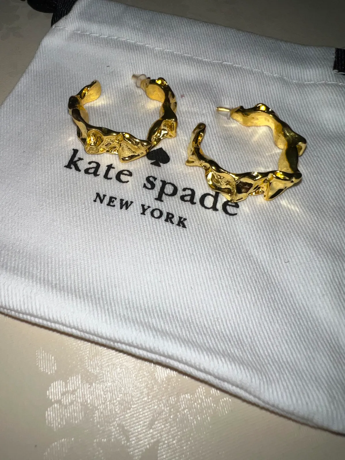 Boucles d'oreilles Kate Spade New York dorées 9