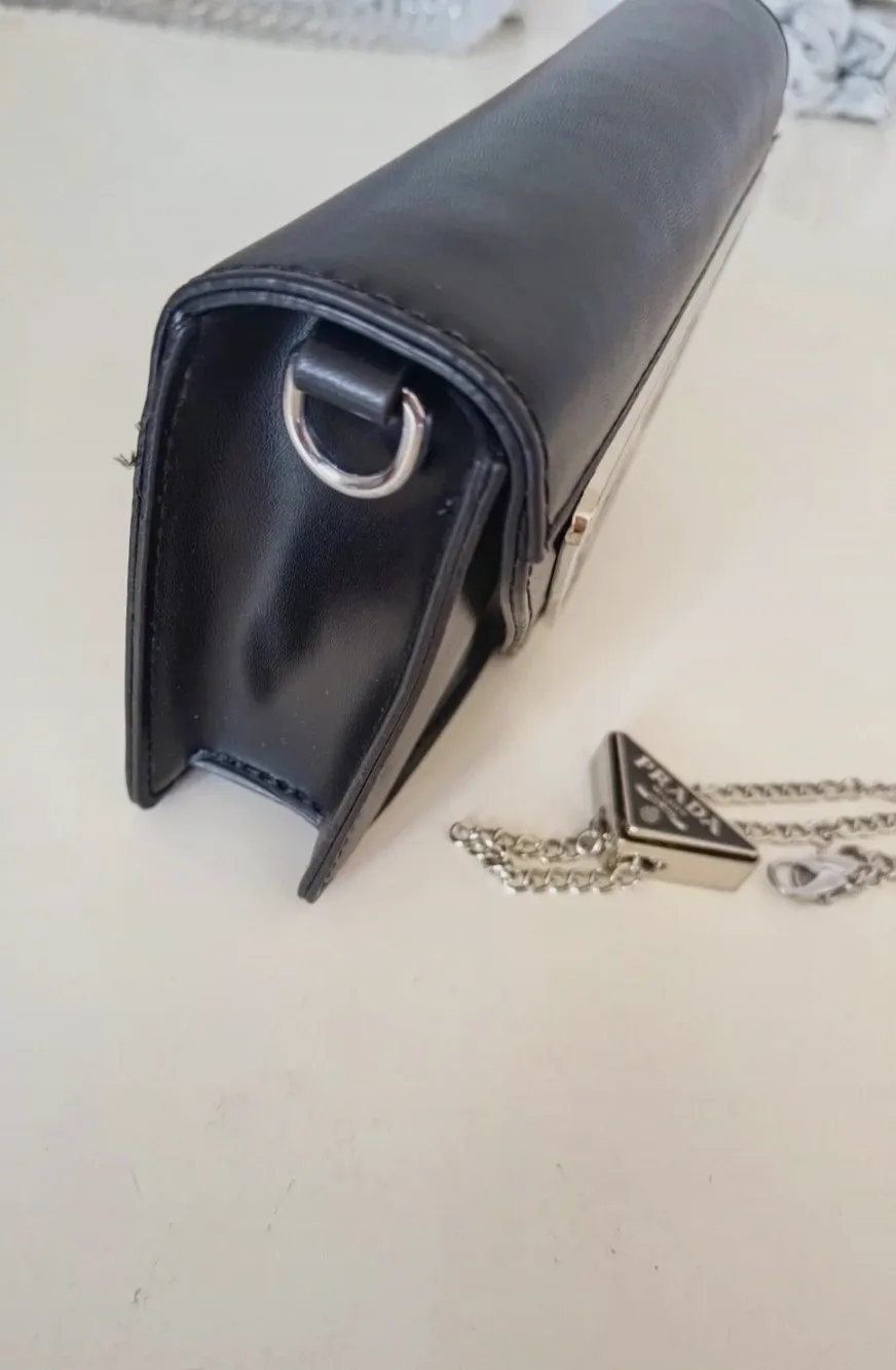 Sac pochette Prada noir à chaîne métallique – Prada – taille Taille unique 6