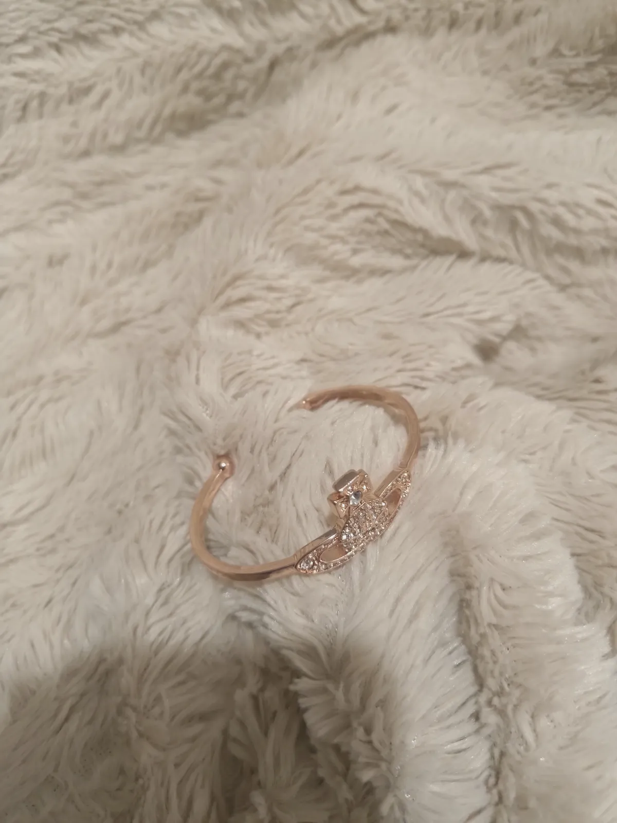 Bracelet jonc Vivienne Westwood or rose avec strass – Vivienne Westwood – taille Taille unique 4