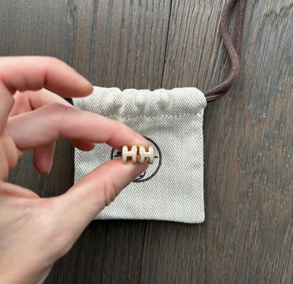 Boucles d'oreilles Hermès Mini Pop H doré et beige