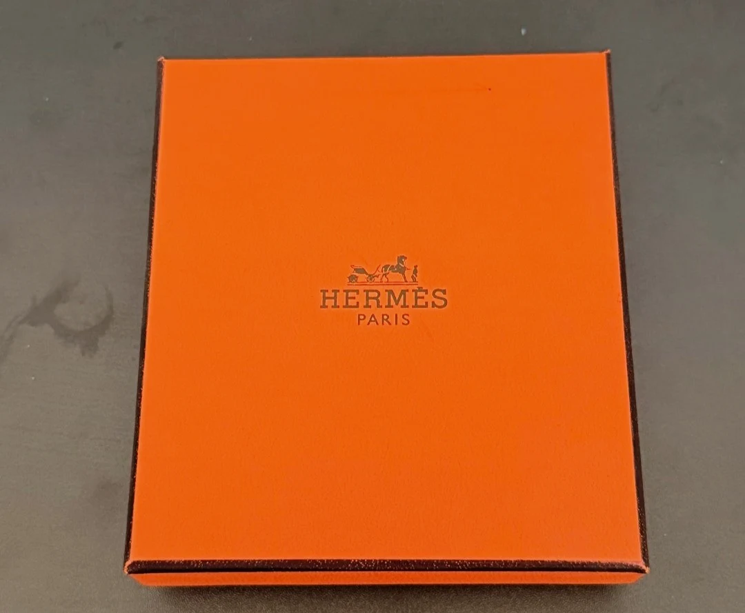 Bracelet Hermès Clic H en émail noir