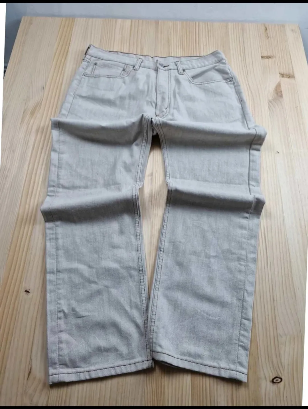 Jean Levi's gris clair 3