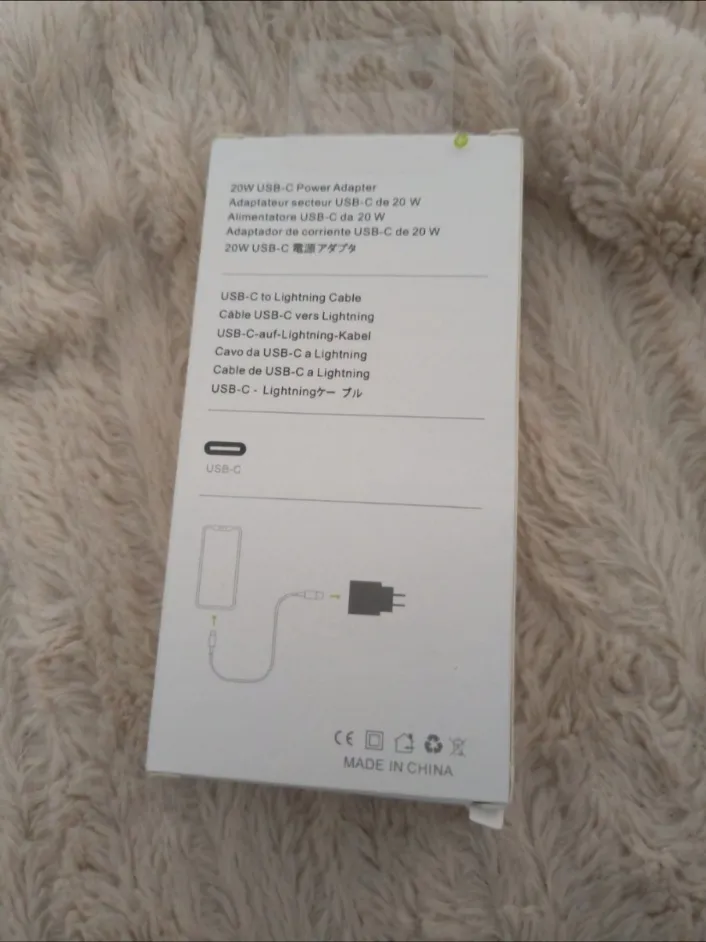 Chargeur Apple USB-C 20W avec câble Lightning – Apple – taille S 3
