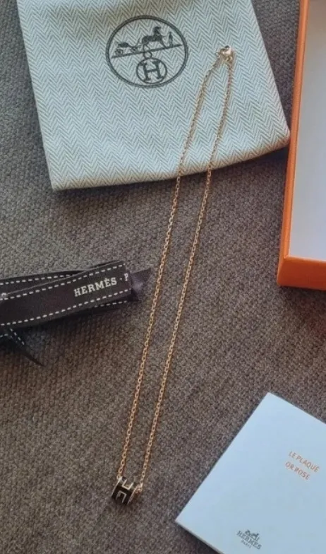 Collier Hermès chaîne fine or rose 5